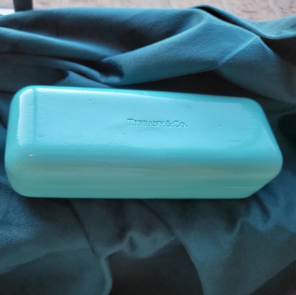100% authentic Tiffany&Co eyeglasses case  👓